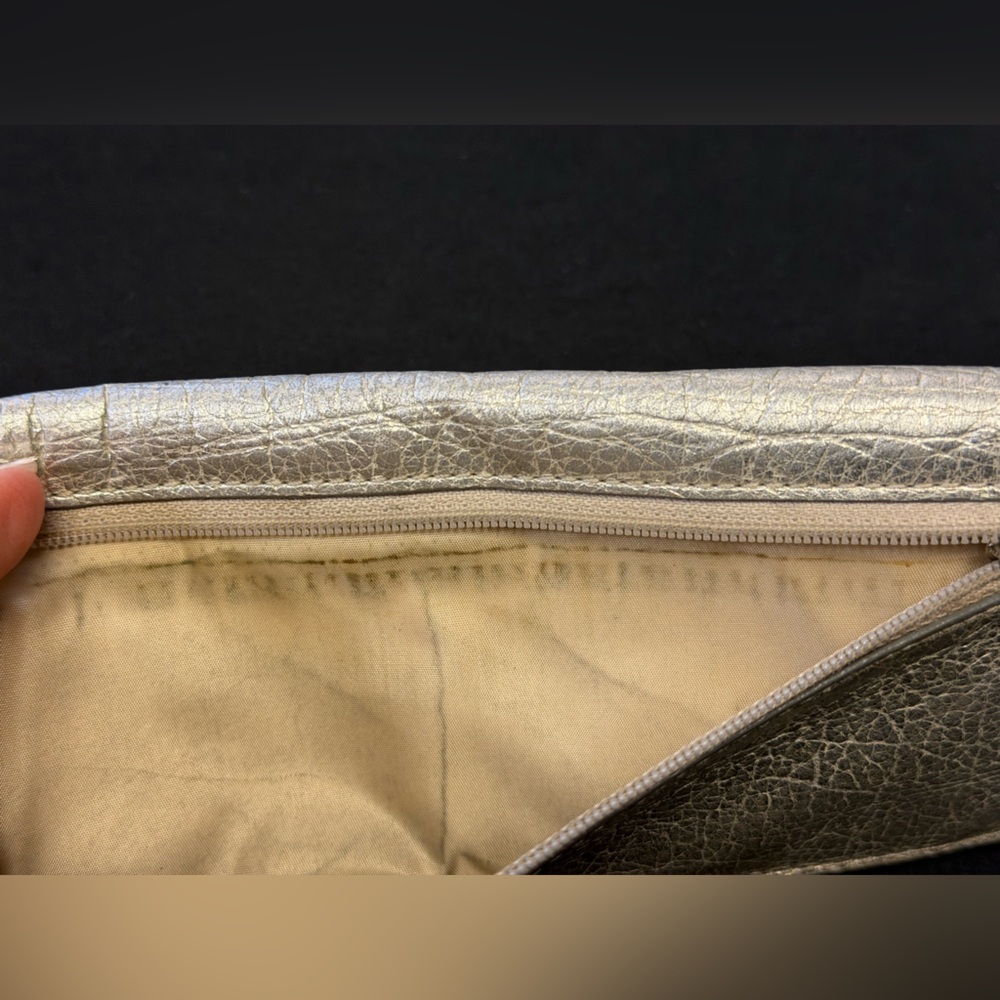 Coach Silver Wallet - Picture 4 of 9
